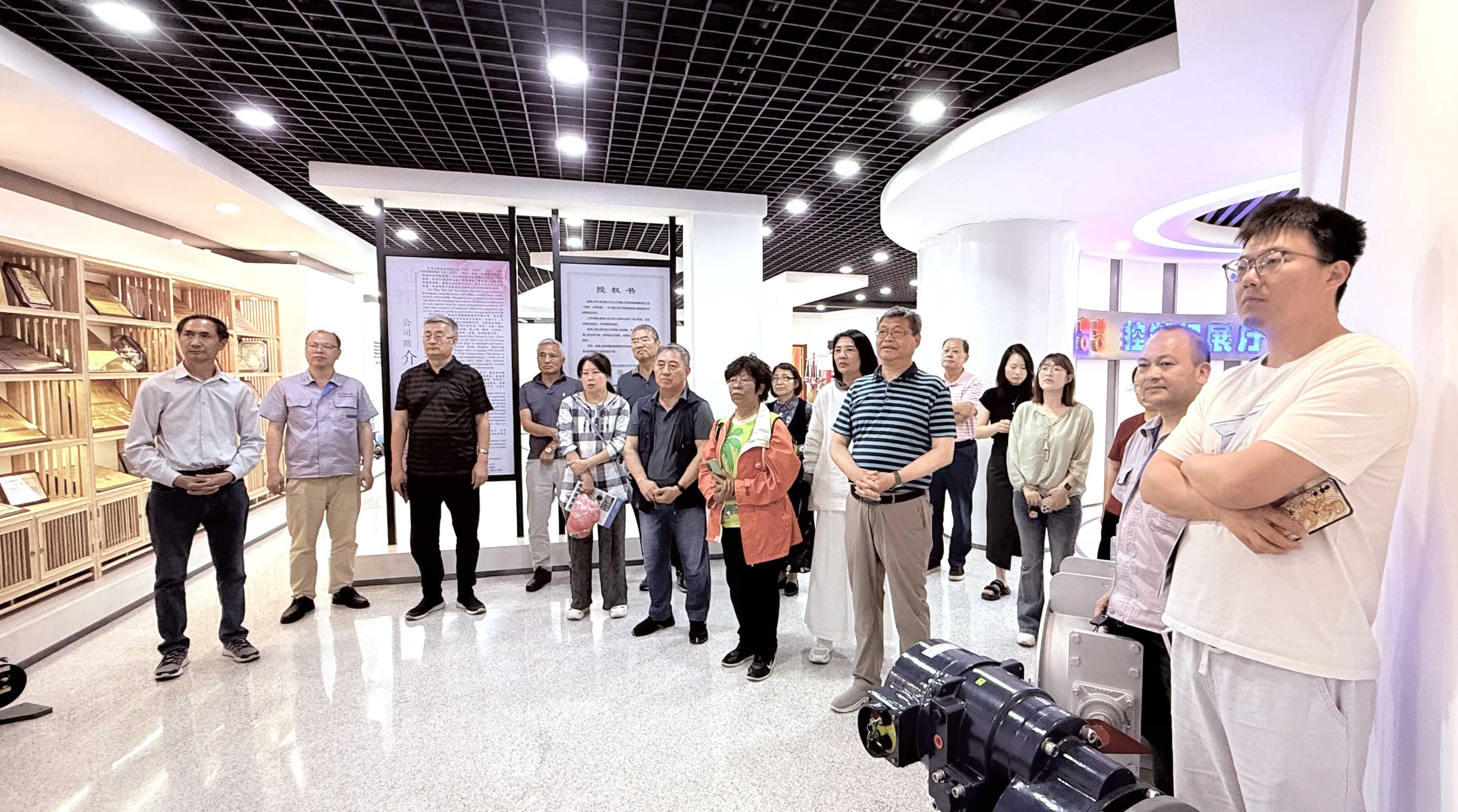 W020250609682000543789.jpg W020250609682000543789.jpg